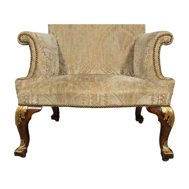 Early 18th Century George I Walnut and Parcel Gilt Armchair For Sale - Image 5 of 14
