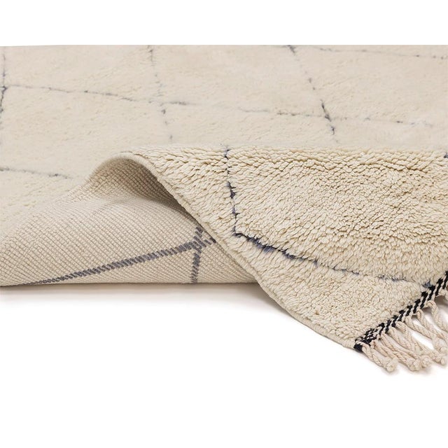 Art Deco Diamond Trellis Hand-Knotted Wool Rug | 10'7" X 6'5" | One of a Kind For Sale - Image 3 of 9