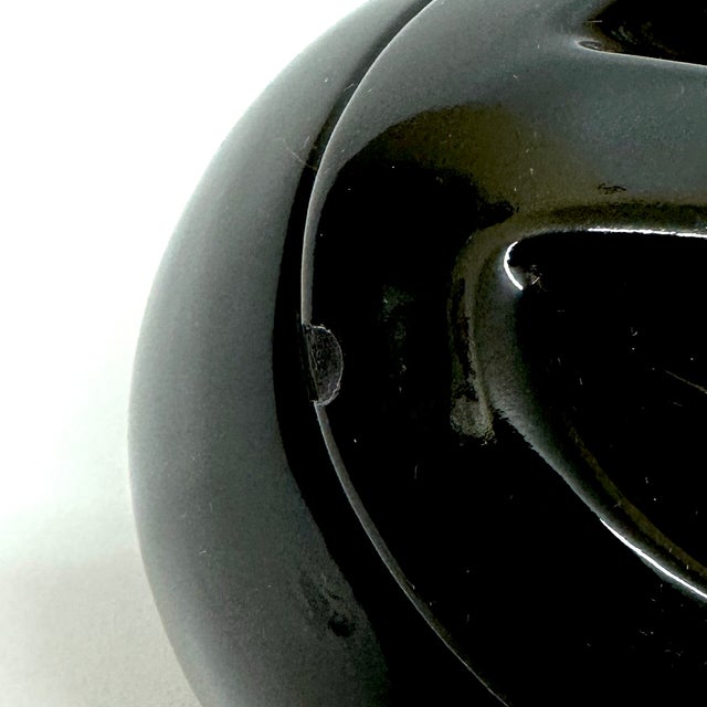 1980s Bauhaus Revival Spherical Black Ceramic Creamer & Sugar Bowl Set Attributed to Cowan Pottery For Sale - Image 10 of 10