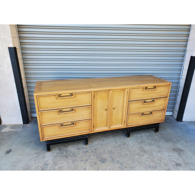 1950s Large Bleached Mahogany Dresser by American of Martinsville For Sale - Image 10 of 18