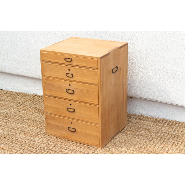 Vintage Japanese Small Ko Tansu Dresser For Sale - Image 4 of 10
