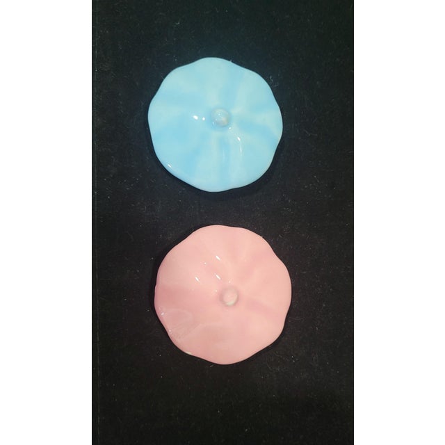 1950s Vintage Boy & Girl Egg Cups Salt Pepper Shakers Japan Kitsch 1950 Fun Set Blue Pink - Set of 4 For Sale - Image 5 of 12