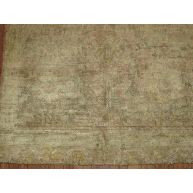 Antique Oushak Pale Rug For Sale In New York - Image 6 of 6
