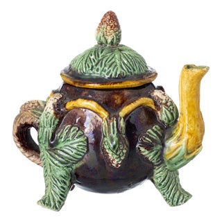 Earthenware Teapot from Caldas Da Rainha For Sale