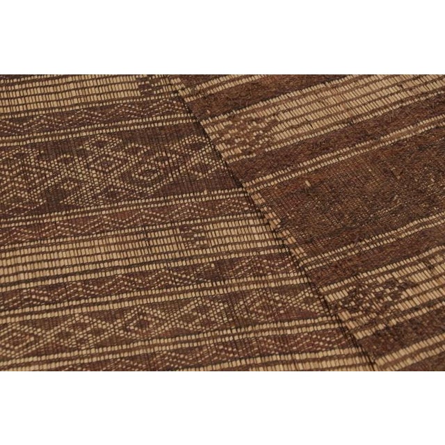 Beige Vintage Tuareg Mat, Camel Beige-Brown With Tribal Geometric Motifs - Rug & Kilim For Sale - Image 8 of 10