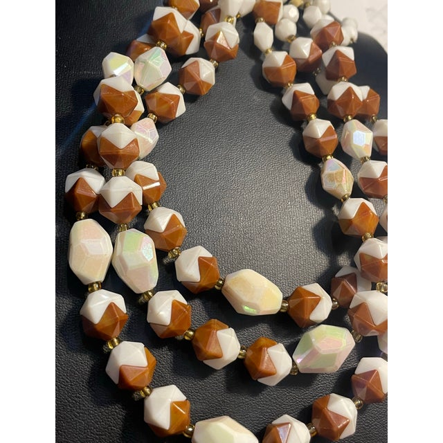 1950s MCM Jewelry Marked West Germany Interlocking Two-Piece Molded Beaded 3 Strand Necklace Necklace For Sale - Image 5 of 7