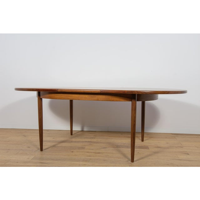 Mid-Century Modern Oval Dining Table in Teak from G-Plan, United Kngdom, 1960s For Sale - Image 10 of 18