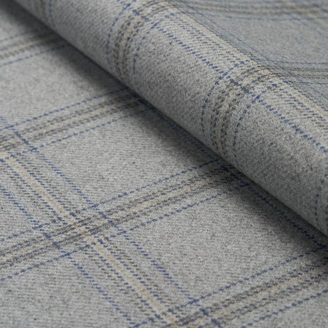 Traditional Sample - Schumacher Blackburn Merino Plaid in Grey For Sale - Image 3 of 3