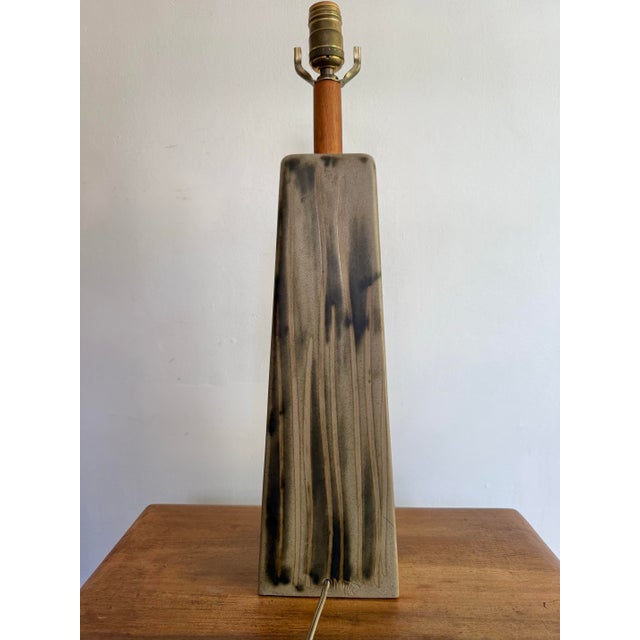 1970s Mid-Century Modern Studio Pottery Lamp With Shade and Finial For Sale - Image 6 of 10