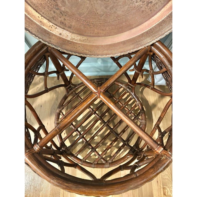 Early to Mid 20th Century Round Rattan and Wicker Table With Moroccan Etched Brass Tray Top For Sale - Image 4 of 12