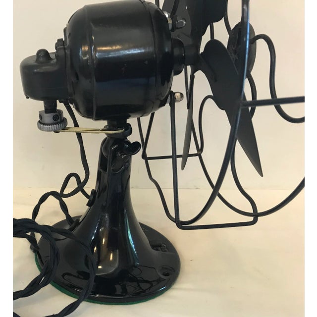 Metal 1938 Emerson 2250b 10” Oscillating Electric Fan For Sale - Image 7 of 9