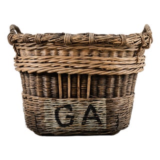 French Champagne Grape Vineyard Harvest Woven Wicker Basket For Sale