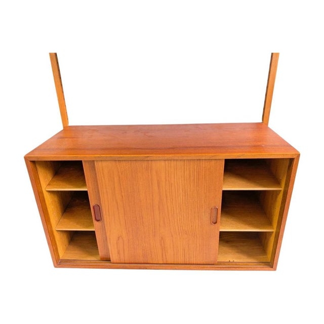 Mid-Century Modern Chicken Wall Unit by Cadovius, 1960 For Sale - Image 5 of 8