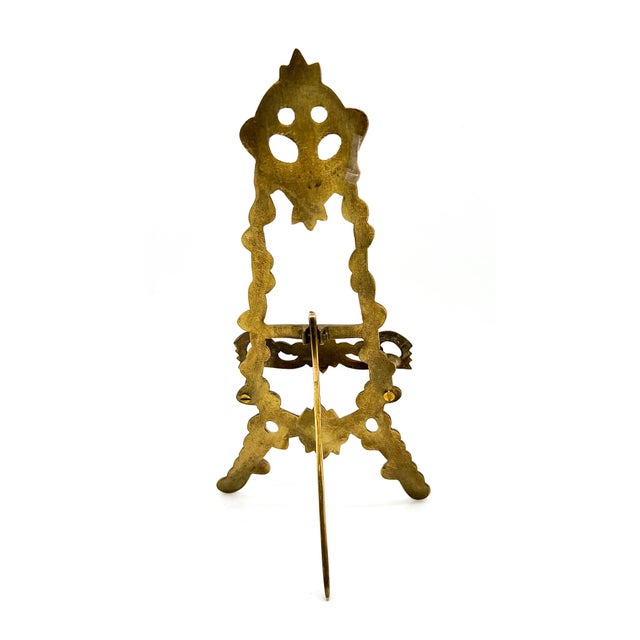 Angelo Lelii Vintage Ornate Floral Brass Display Easel — Rococo Revival / Hollywood Regency / Traditional For Sale - Image 4 of 9