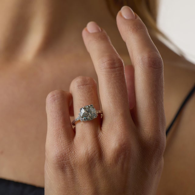 1950s 1950s Gia 3.12 Carat Old European Cut Diamond Platinum Engagement Ring, Size 7.75 For Sale - Image 5 of 6