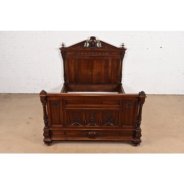 French Antique French Renaissance Revival Carved Walnut Full Size Bed, Circa 1880s For Sale - Image 3 of 9