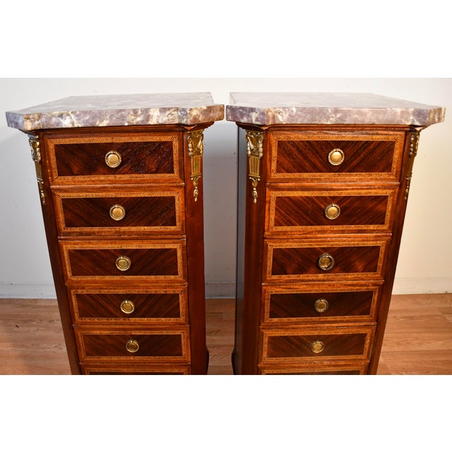 1900 - 1909 1900s Pair Antique French Louis XV Walnut & Satinwood Marble Top Lingerie Stands For Sale - Image 5 of 12
