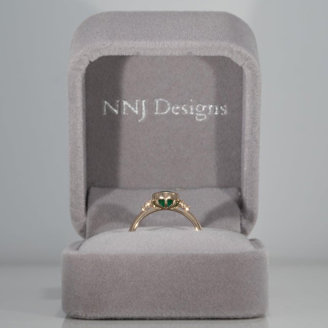 Zambian Emerald Ring With Earth-Mined Diamond Accents in Solid 14k Gold, 6mm, Size 6.75 For Sale - Image 4 of 9