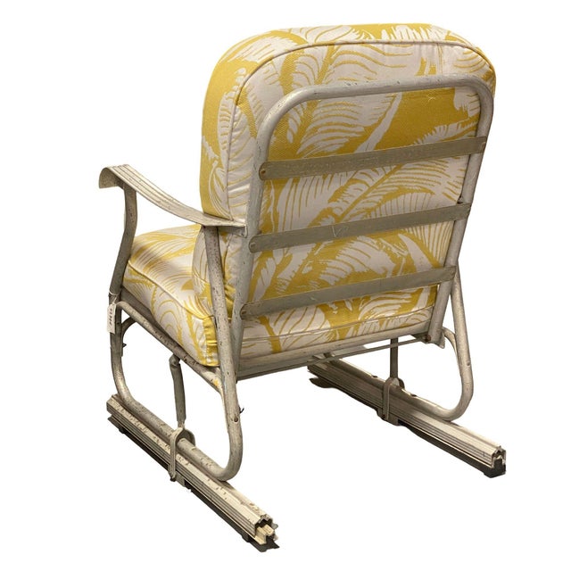 1950s 1950s Mid-Century Aluminum Patio/Outdoor Lounge Chair With Ski Legs For Sale - Image 5 of 11
