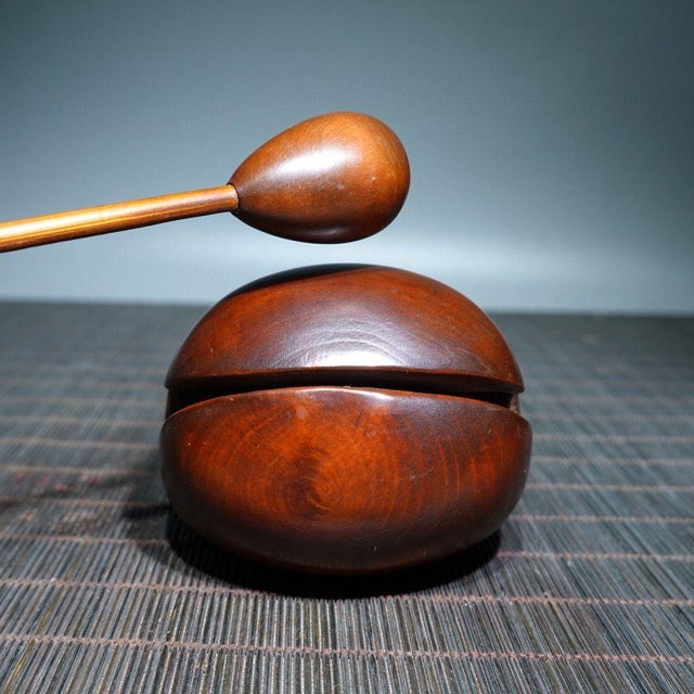 Chinese Vintage Chinese Boxwood "Lotus" Wooden Fish (Muyu) With Mallet - 115g For Sale - Image 3 of 9