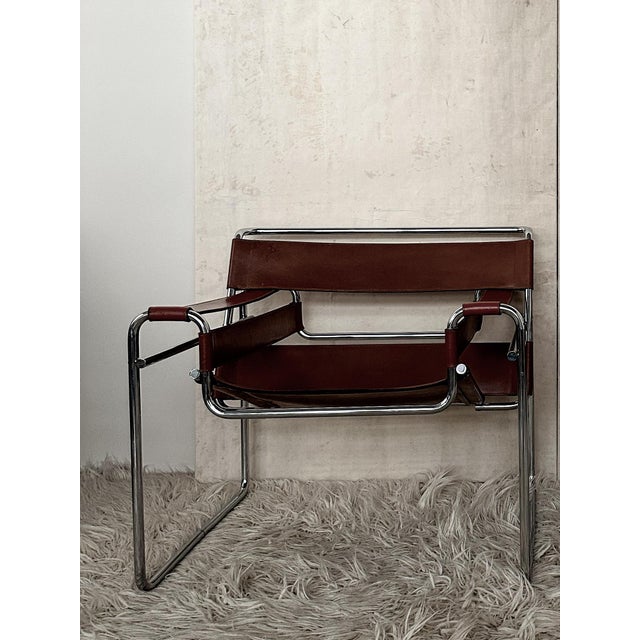 Bauhaus Wassily B3 Armchairs in Cognac Leather by Marcel Breuer, 1980s For Sale - Image 3 of 7