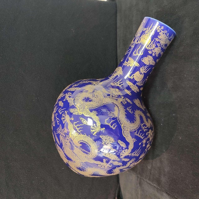 Chinese Ceramic Vase,Kangxi Marked Blue Ground Gold Drawing Porcelain Tianqiu Vase Hand Painted Dragon Pattern For Sale - Image 11 of 13