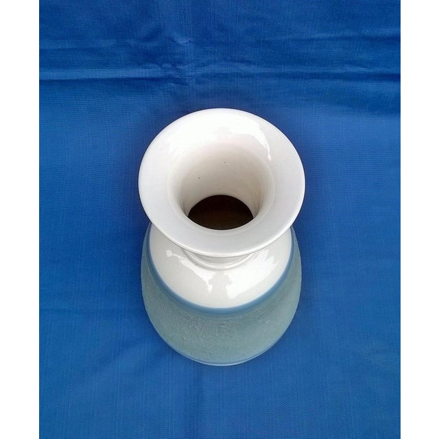 Blue Ceramic Vase by Franco Bucci for Laboratorio Pesaro, 1970s For Sale - Image 4 of 7