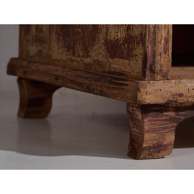 Rustic Counter with Maroon Shades, 1920s For Sale - Image 3 of 16