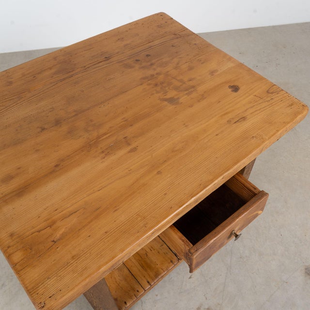 Rustic European Late 19th Century Hungarian Rustic Pine Side Table With Lower Shelf For Sale - Image 3 of 14