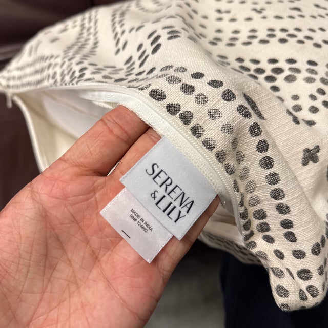 Serena & Lily Camille Diamond Medallion Pillow For Sale - Image 12 of 12