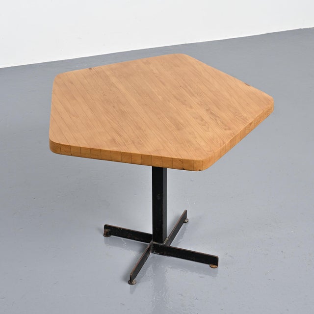 Brown Pentagonal Arcs Table by Charlotte Perriand, 1970s For Sale - Image 8 of 12