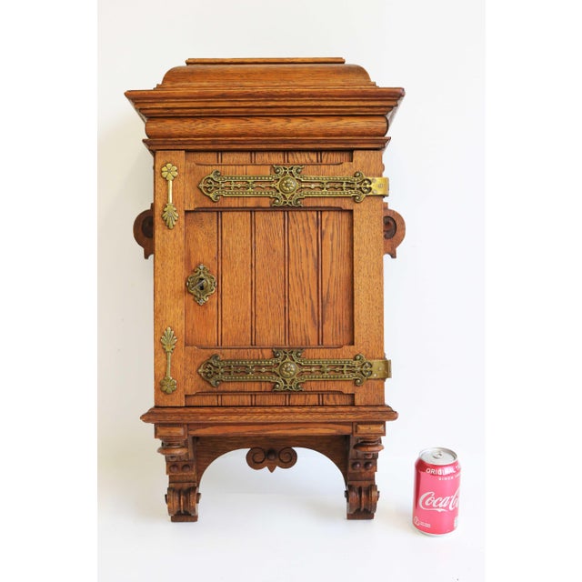 Arts & Crafts Hand-Carved Oak Wall Cabinet with Brass Details, 1900s For Sale - Image 17 of 18