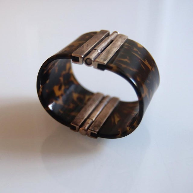 Modern Vintage Faux Tortoise Cuff Bracelet from Ralph Lauren, 1980s For Sale - Image 3 of 8