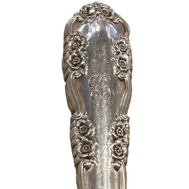 International Silver Antique International Silver, Sterling Silver "Wild Rose- Old Rosalind" Dinner Knife. Set of 4. Monogram "B". For Sale - Image 4 of 7