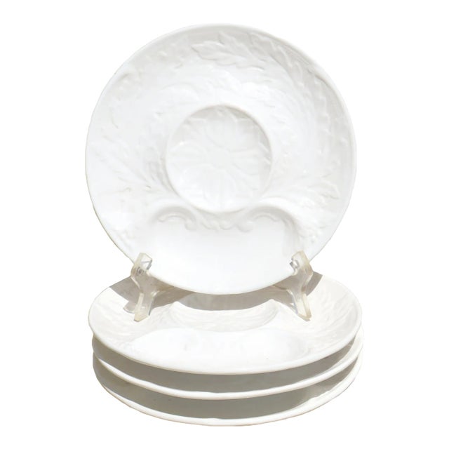 Portuguese Majolica Sunflower Motif Artichoke Pottery Plates, Set of 4 For Sale