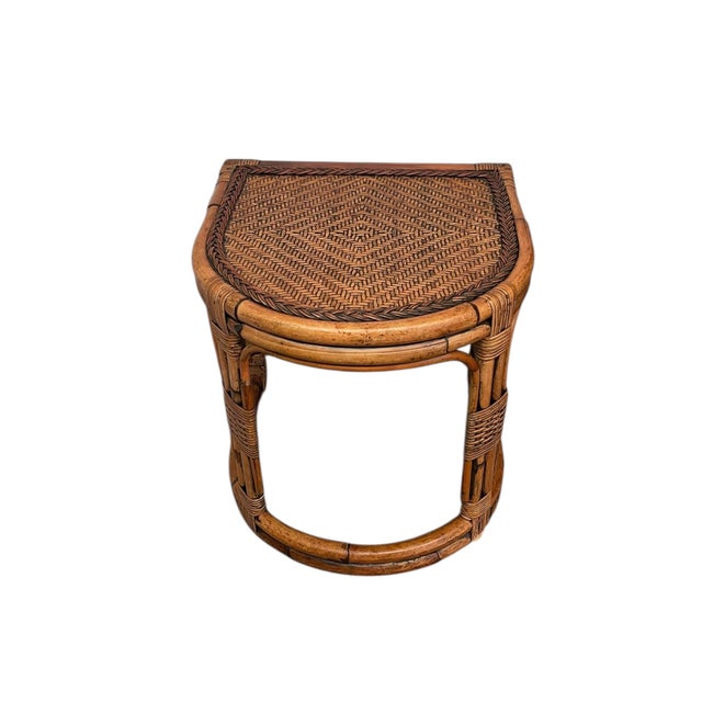Wood 1970s Mid-Century Rattan & Bamboo Accent Table With Woven Wicker Top, Bohemian Style Side Table For Sale - Image 7 of 9