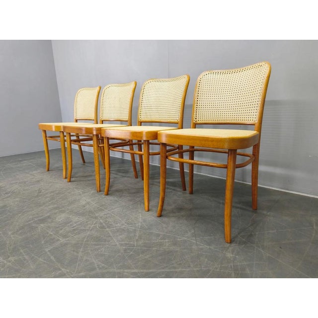 1990s No. 811 Bentwood Chairs in the style of Hoffmann for TON, 1990s, Set of 4 For Sale - Image 5 of 18