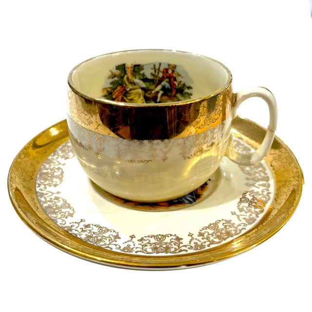 Gold Mid 20th Century 22 Carat Crest-O-Gold Cup Sand Saucers by Sabin - 6 Sets - 12 Pieces For Sale - Image 8 of 13