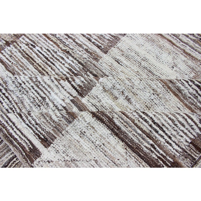 White, Cream and Brown Casual Modern Checkered Design Large Modern Rug 10 X 13'10 For Sale - Image 13 of 14