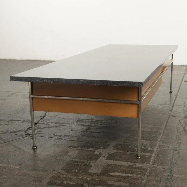 1950s Paul McCobb Black Marble Coffee Table for Calvin For Sale In Los Angeles - Image 6 of 13