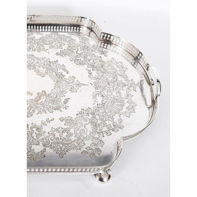 Metal Antique Edwardian Silver-Plated Gallery Tray attributed to James Deakin, 1890s For Sale - Image 7 of 16