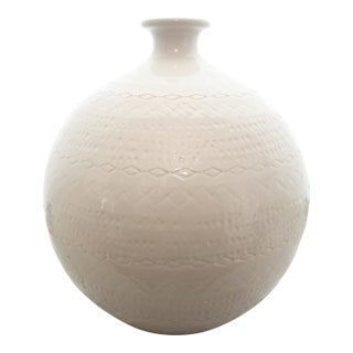 Fine Italian Ceramiche Tadinate Cream Sgraffito Mid-Century Ball Vase For Sale
