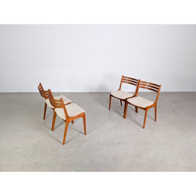 Mid-Century Danish Teak Chairs from KS Møbler, Set of 4 For Sale - Image 6 of 12