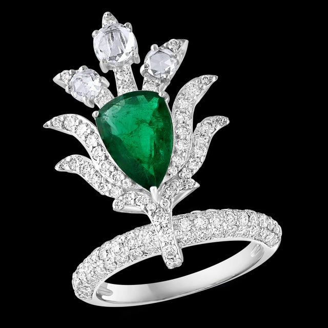 2 Ct Finest Zambian Pear Emerald & 2 Ct Diamond Ring in 18 Kt Gold Size 7 For Sale - Image 17 of 18