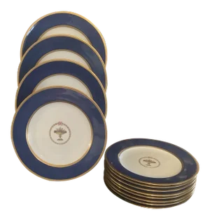 Set of 12 Spode Copelands Hand Painted Dinner Service Plates, Acid Etched Gold