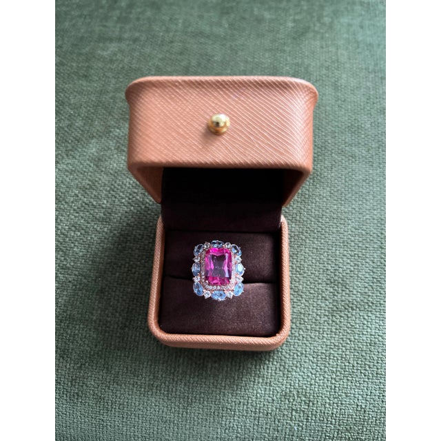 Bochic “Capri” Emerald Shape Pink Topaz & Tanzanite Ring Set 18K Gold & Silver For Sale - Image 11 of 12