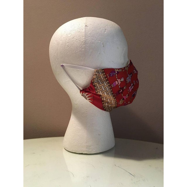 Textile Hermes Vintage Handmade Donner La Main Silk Scarf Masque For Sale - Image 7 of 8
