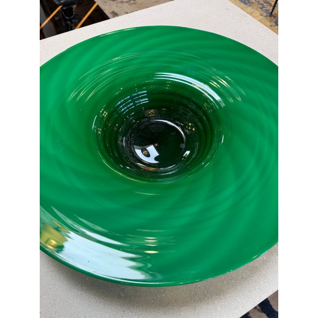 1960s Large Murano Emerald Green Art Glass Centerpiece Bowl For Sale - Image 5 of 8