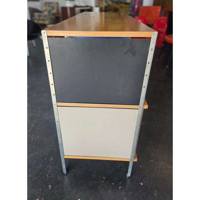 Introduce a design icon into your space with this vintage Eames Storage Unit 230, manufactured by Herman Miller. A...