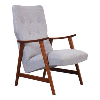 Mid-Century Modern Danish Lounge Chair, 1960s For Sale